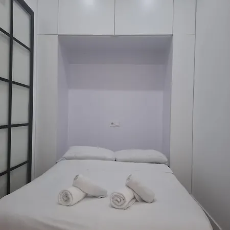 Tourist House Francos Севилья